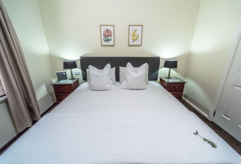 هتل Margaret River Guest House