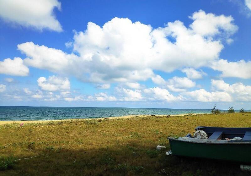 فندق Semarak Beach Inn