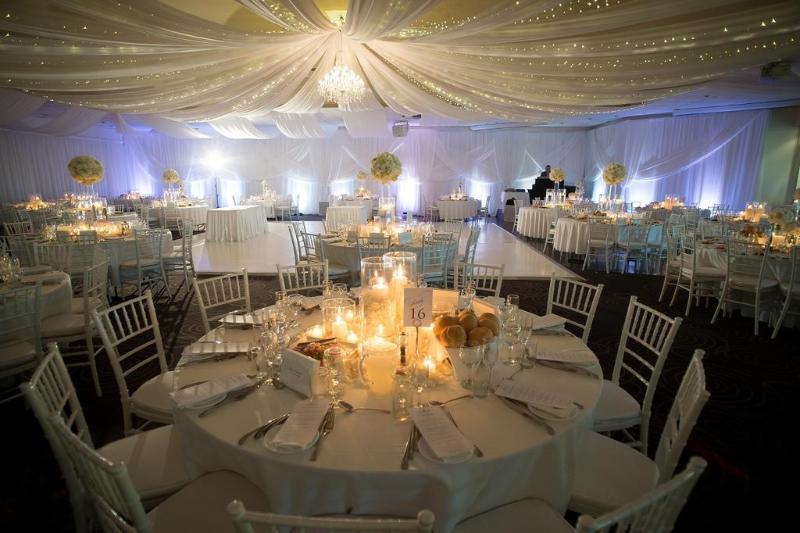 בית מלון כפרי Sfera's Park Suites & Convention Centre