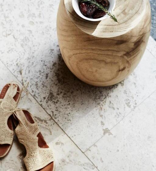 هتل The Villas Of Byron