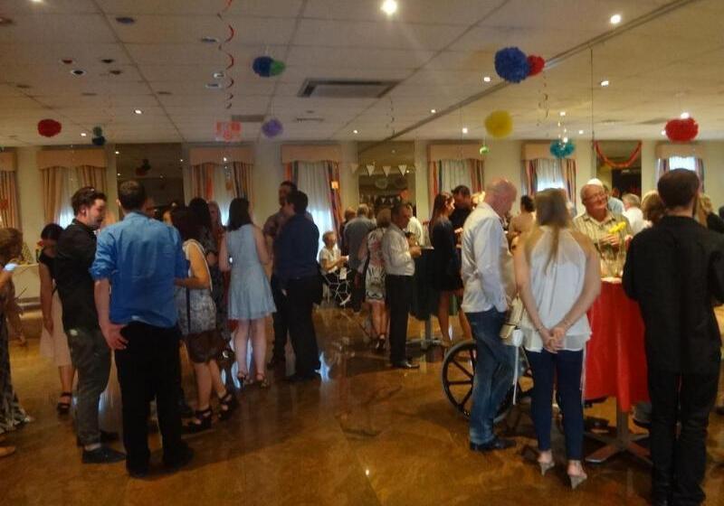 ホテル Wm  Bankstown