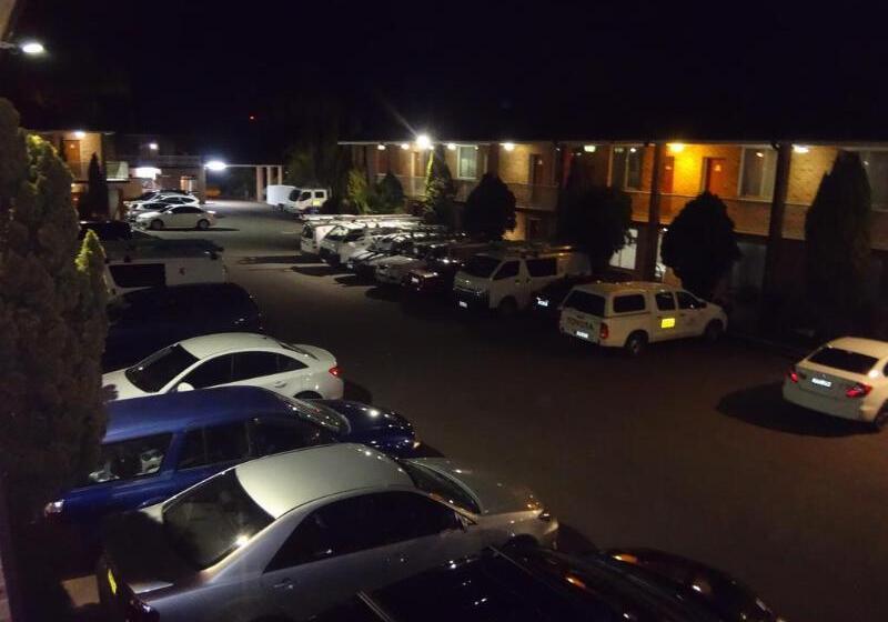 ホテル Wm  Bankstown