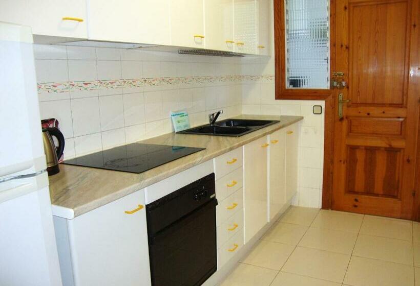 Apartamentos Palma Blanca 3000