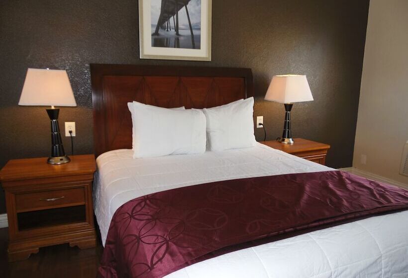 Hi Way Host Motel