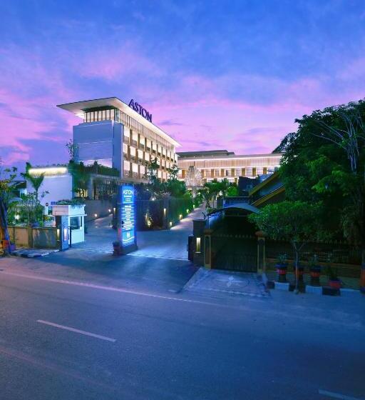 فندق Aston Bojonegoro City