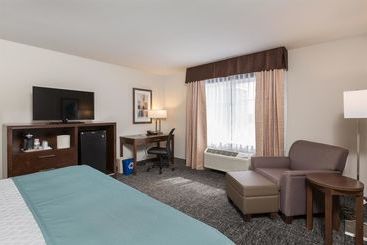 هتل Best Western Plus Chestermere