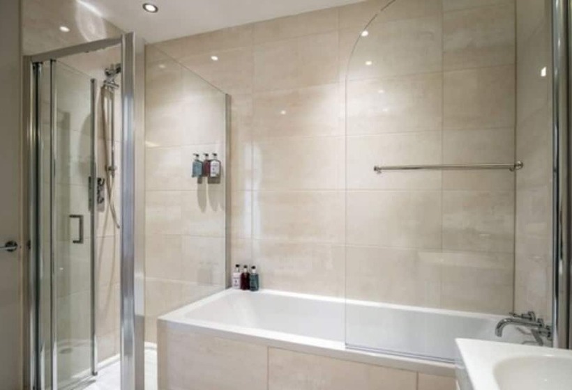 Cotswolds Hotel & Spa