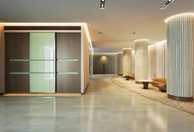 酒店 Courtyard By Marriott Raipur