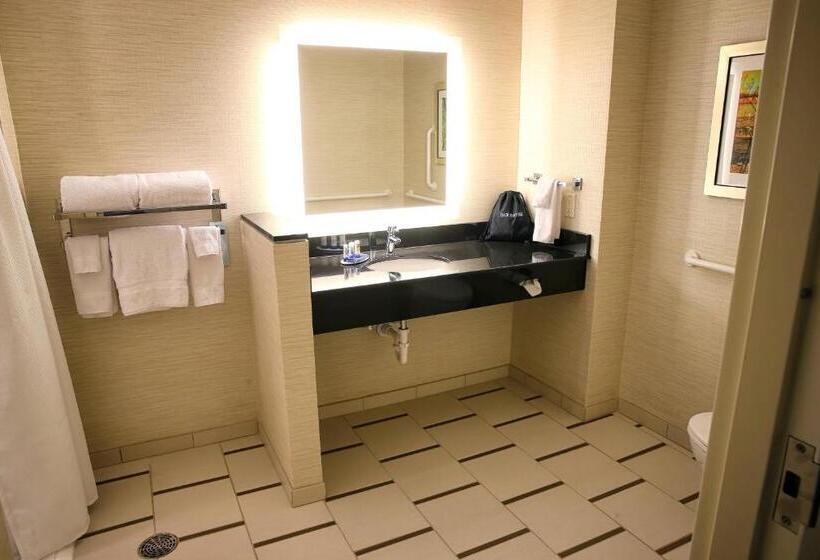 فندق Fairfield Inn & Suites By Marriott Madison Verona