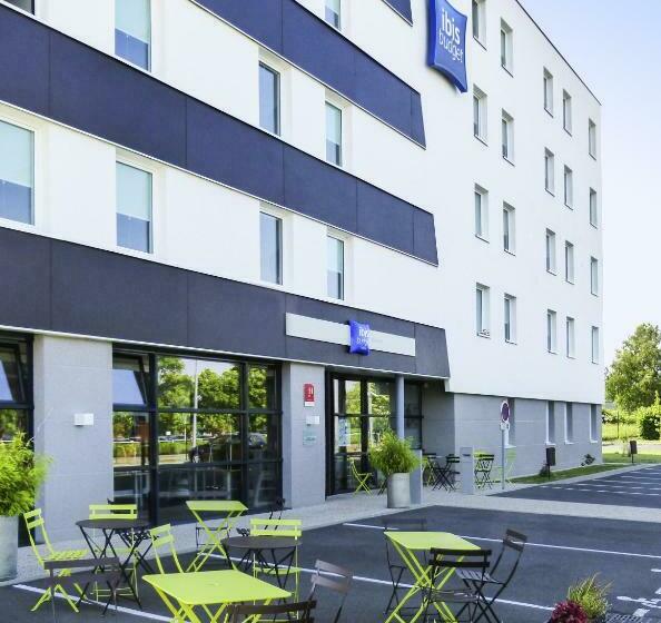Отель Ibis Budget Tours Nord