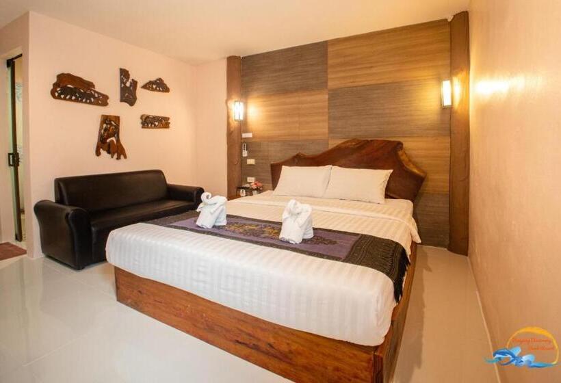 هتل Naiyang Discovery Beach Resort Sha