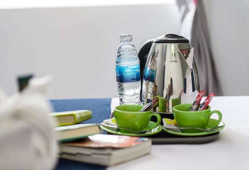 בית מלון כפרי Rachana Hostel