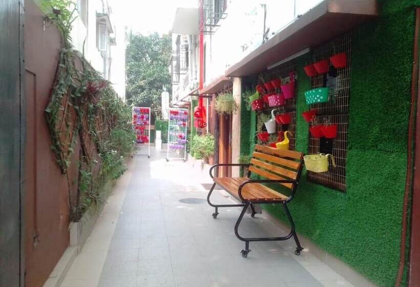 The Kei Inn & Suites Hotel Near Salt Lake