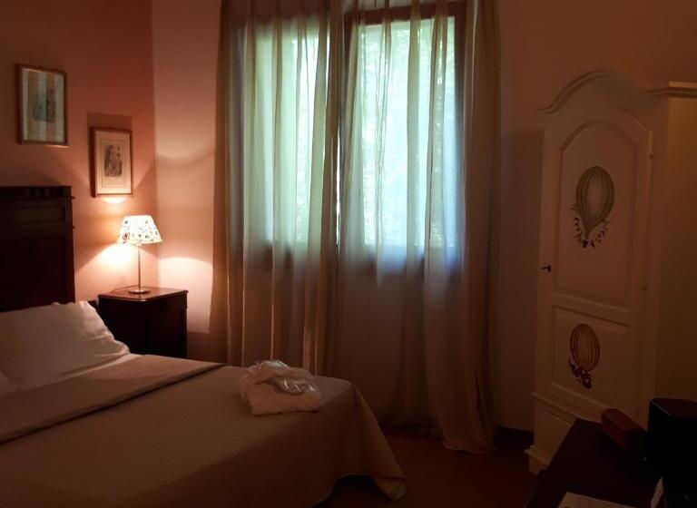 هتل Agriturismo Ai Carpini