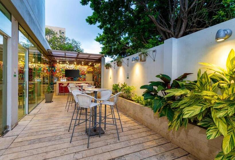 هتل Bh Barranquilla