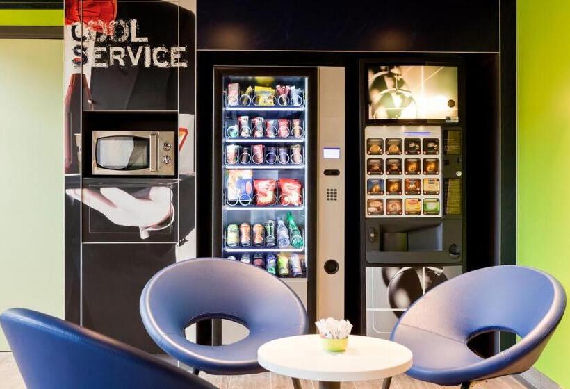 ホテル Ibis Budget Pontaultcombault Rn4 Marnelavallee