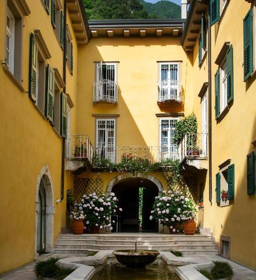 هتل Villa Angelica