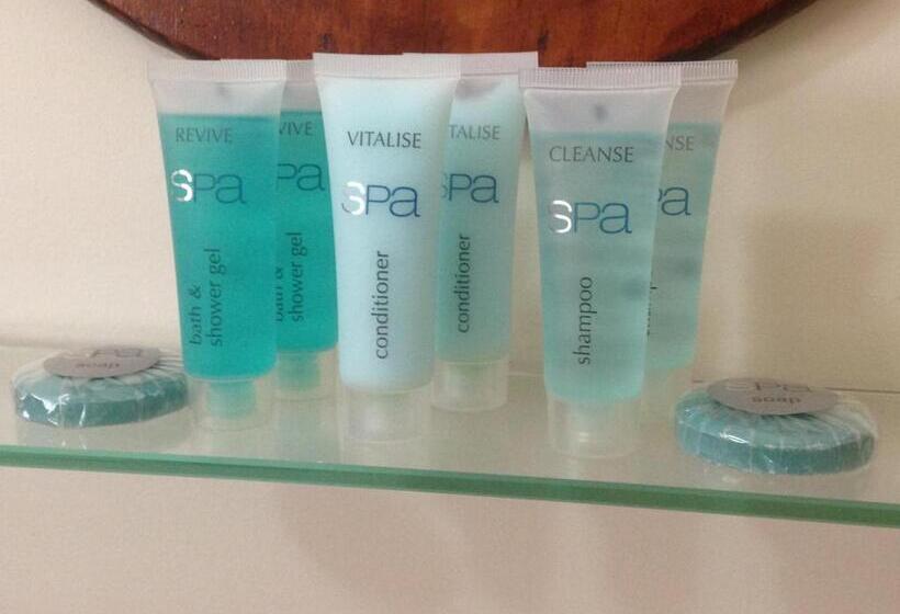 فندق على الطريق The Nosh & Nod   Avon Terrace