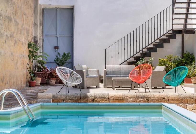 پانسیون Morfeo Charming Rooms & Relax