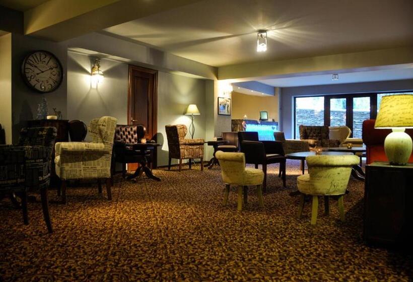 پانسیون Paj Hotelul Retreat & Spa
