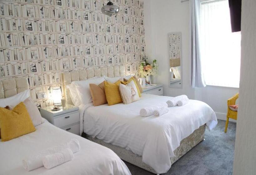 بنسيون St Edmunds Guest House