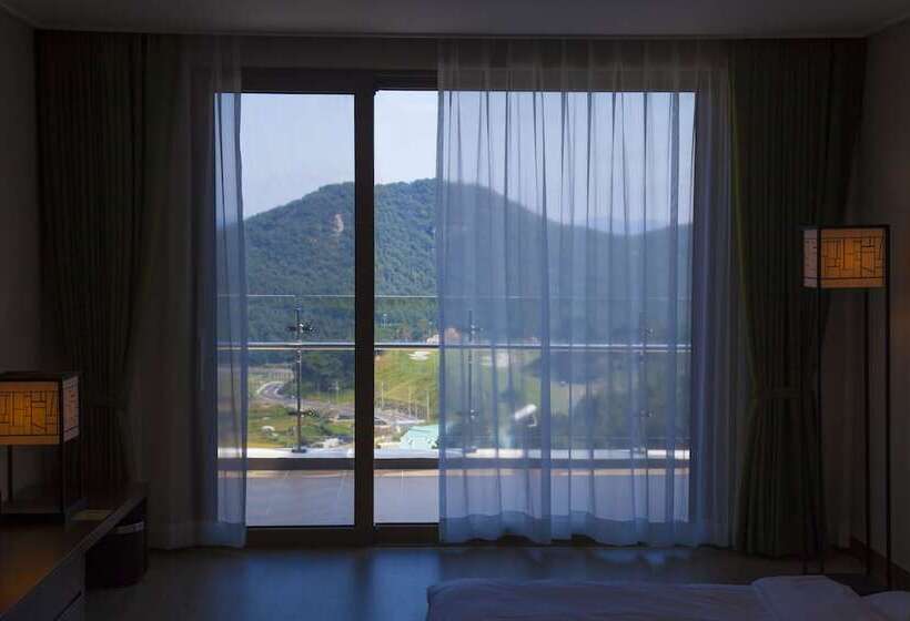 אתר נופש Dongwon Youthhostel