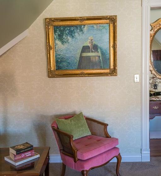 민박 The Wallingford Victorian Inn