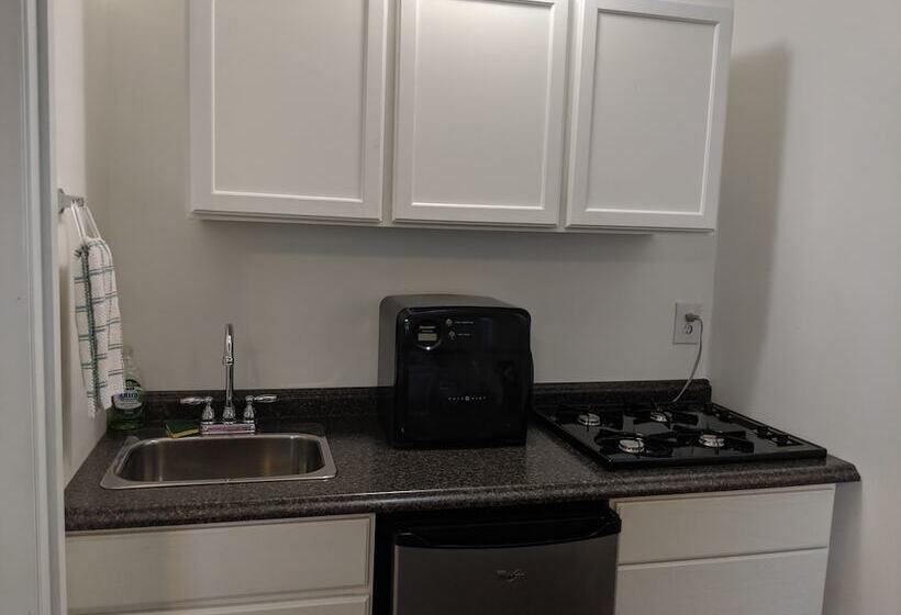 Clarence Inn Extended Stay