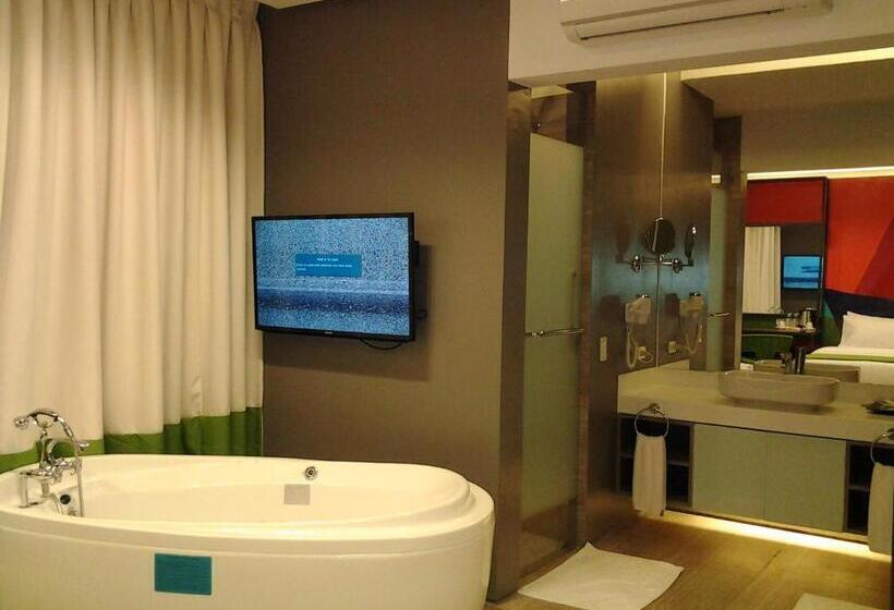 Hotel Boracay Uptown