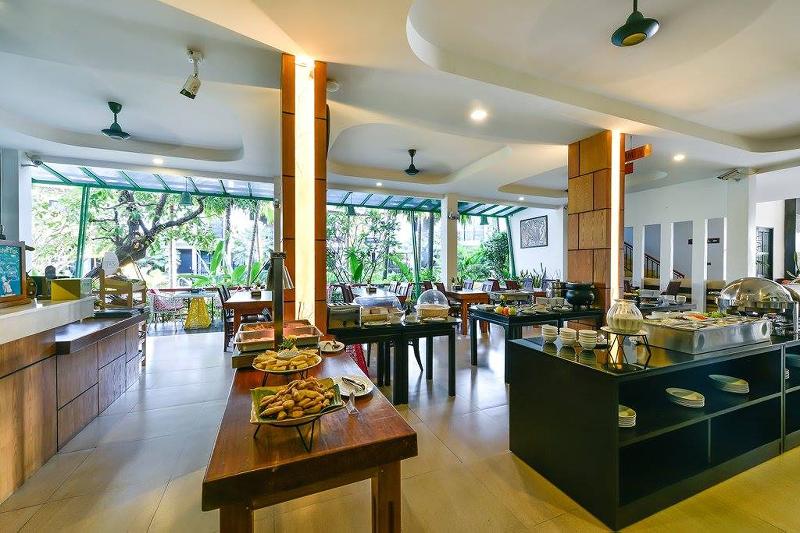 هتل Coco Retreat Phuket Resort & Spa