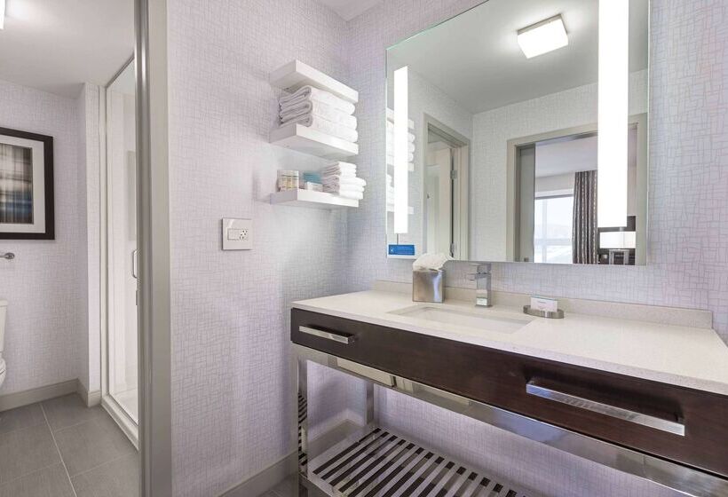 호텔 Hampton Inn & Suites Worcester