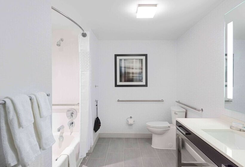 호텔 Hampton Inn & Suites Worcester