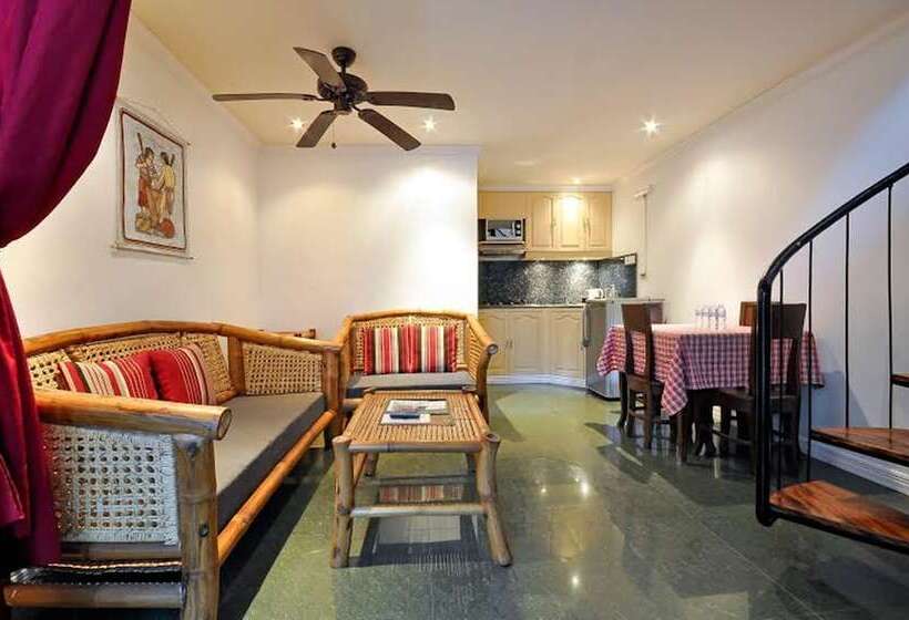 酒店 Nirvana Beach Resort