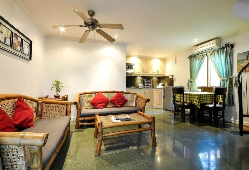 酒店 Nirvana Beach Resort