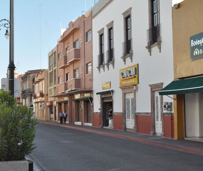 هتل San Carlos