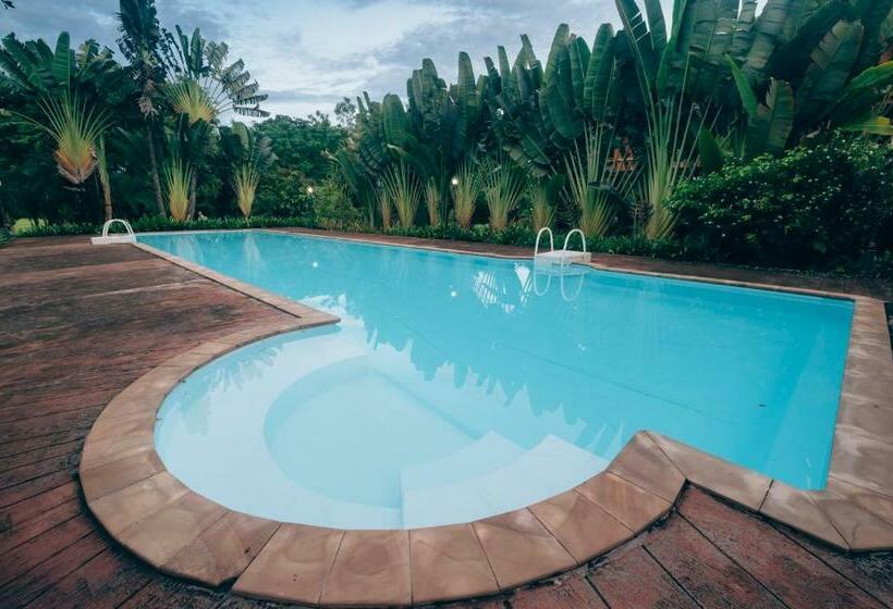 هتل Sasidara Resort Nan