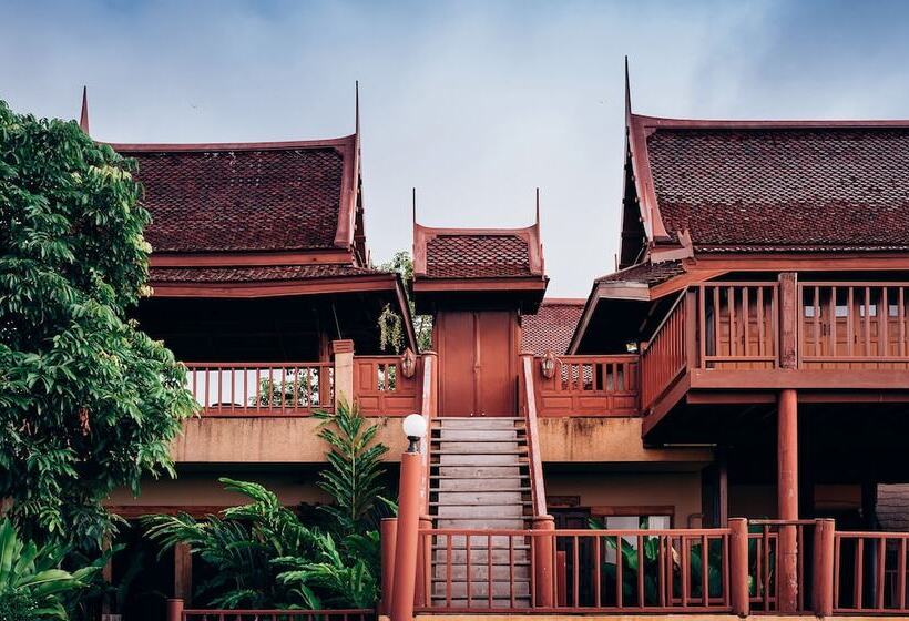 هتل Sasidara Resort Nan