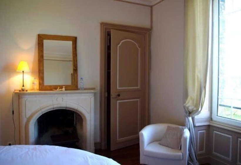 펜션 Le Manoir Du Perray