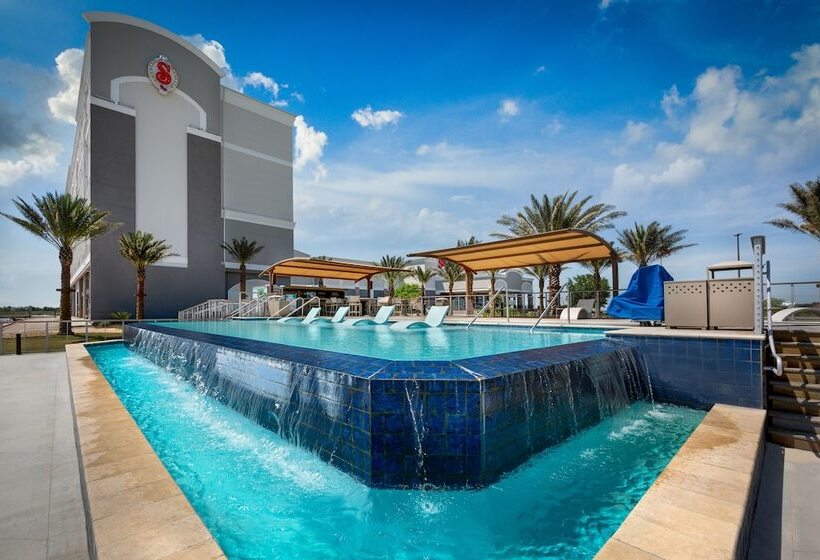 Silver Slipper Casino & Hotel   Adults Only