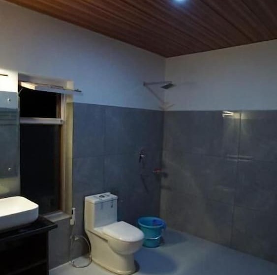 ホテル Bergo Residency   Leh