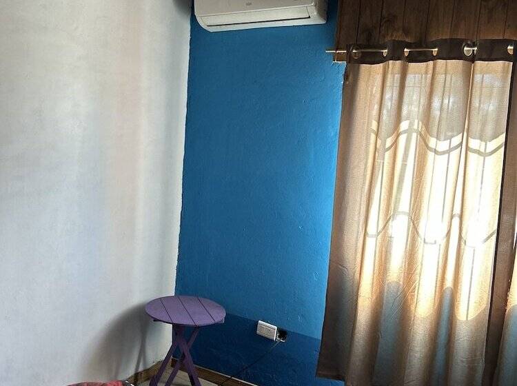 بنسيون Liza House Ezeiza Airport