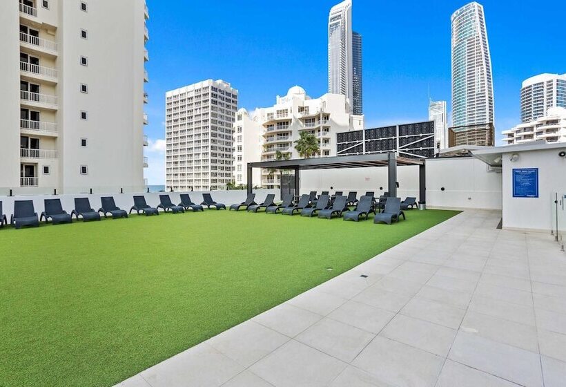 هتل Deluxe Twin Studio In Surfers Paradise   Coasthm