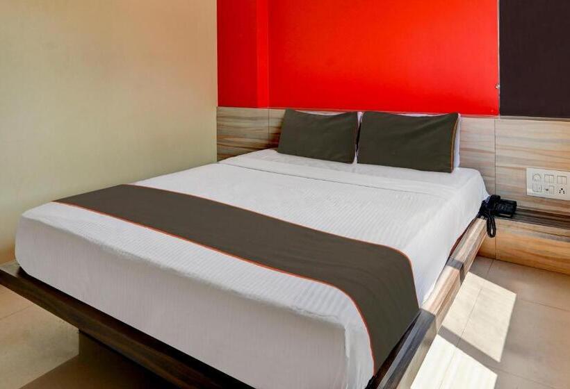 בית מלון כפרי Fab Sai Shangrilla