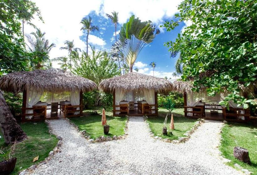 هتل Grand Caribe Beach Club And Spa   Playa Los Corales
