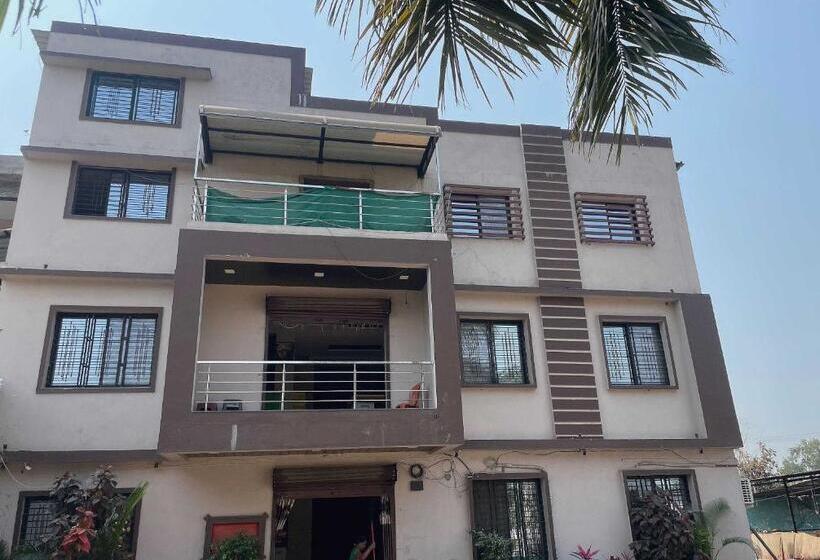 فندق Oyo 80950b Samrat Lodge