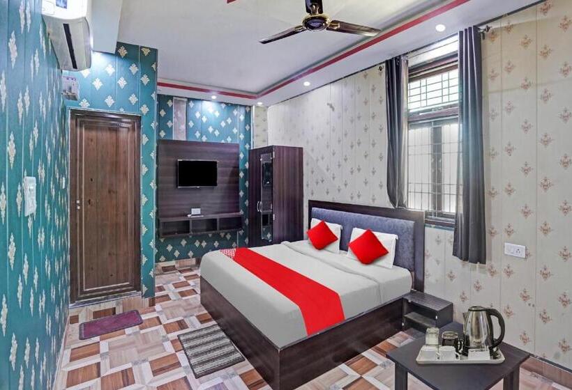 호텔 Oyo Flagship 80914 S L Galxy