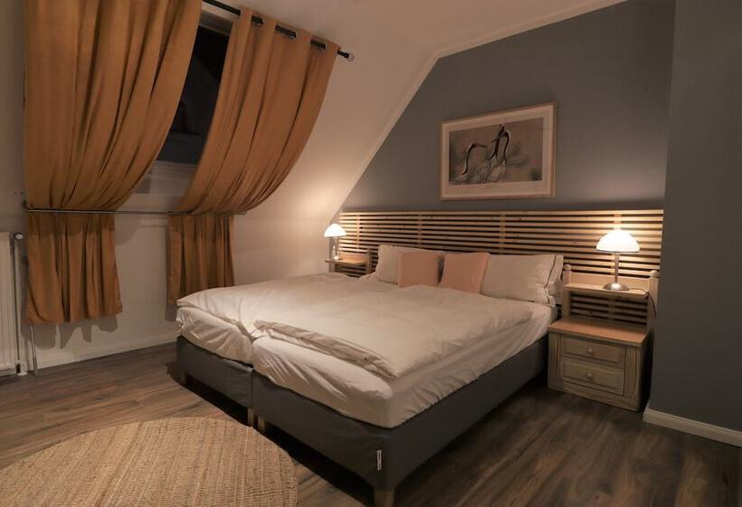 ホテル Zimmer Asiadreieck Pension