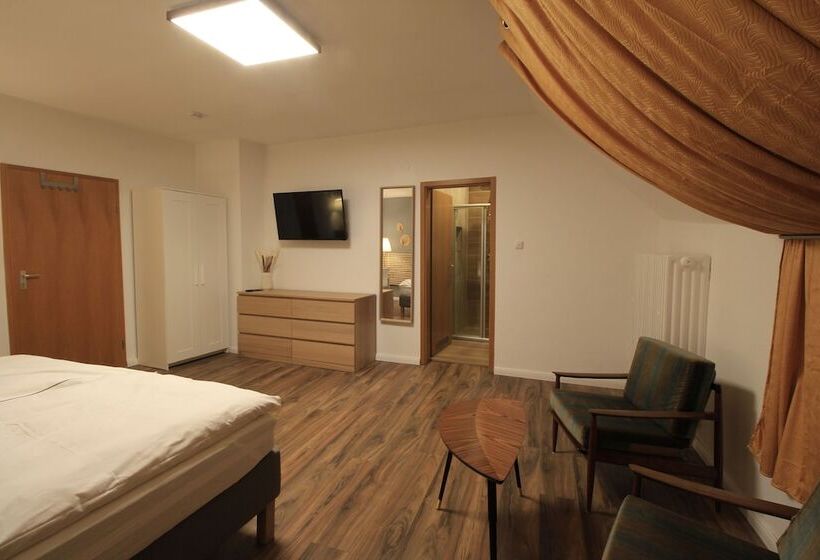 ホテル Zimmer Asiadreieck Pension