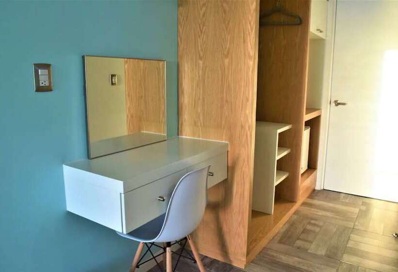 هتل Bartolome Oceanfront Suites