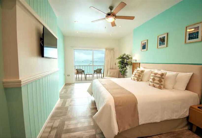 هتل Bartolome Oceanfront Suites